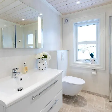 Fjellgrend 2 Bedrooms And Loft - 14b